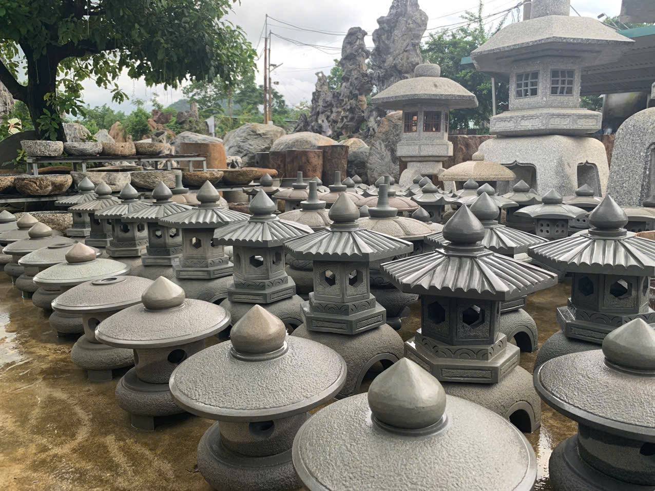 Đèn đá Trang Trí (Stone Lantern - Tōrō)